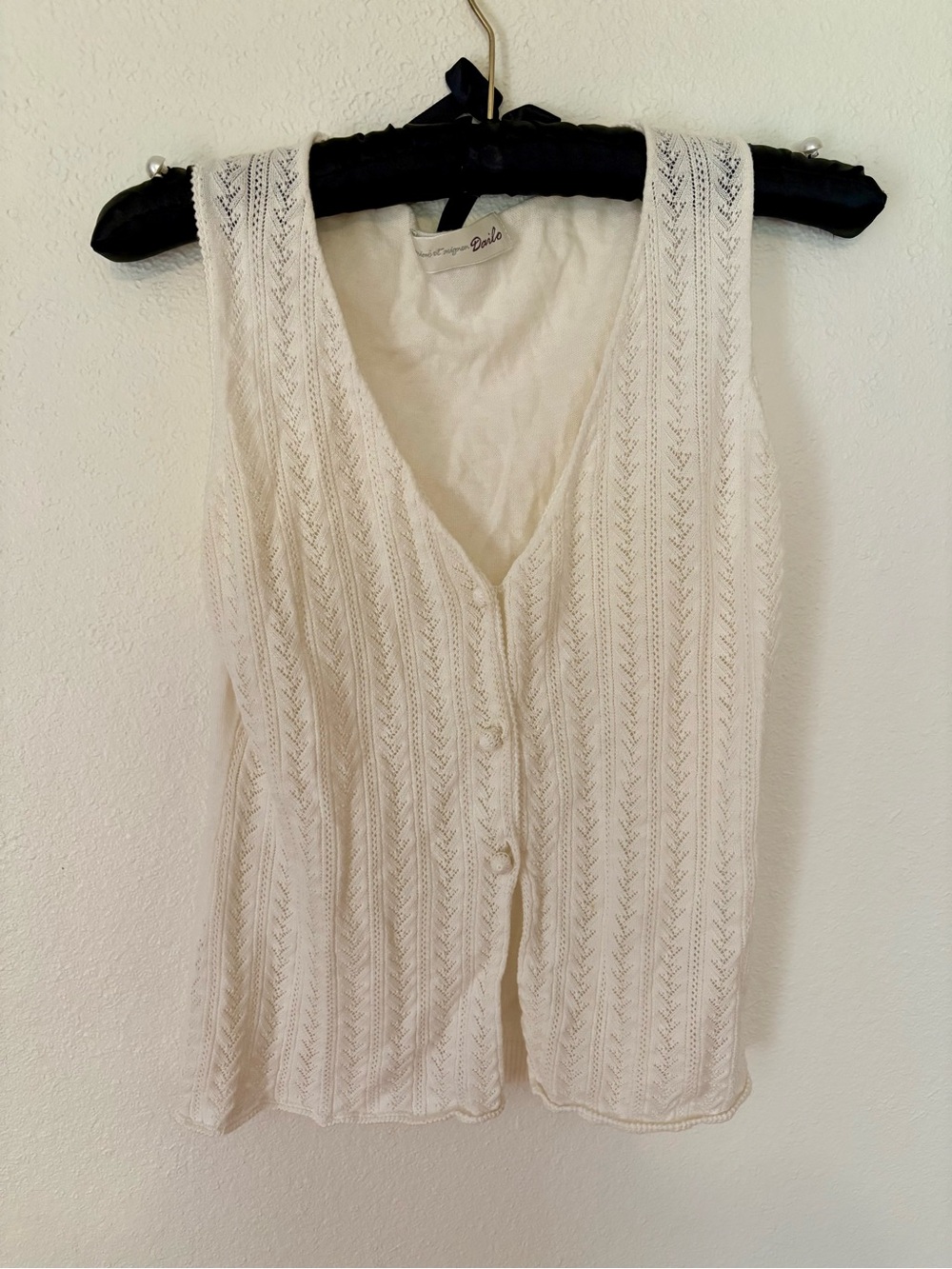 White Knit V-Neck Button Front Tank - Picture 1 of 6